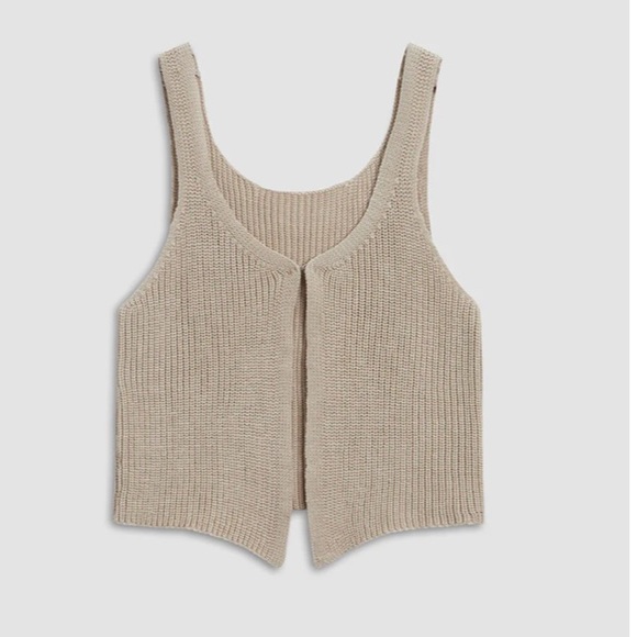 Bnwt Commense knit vest - Picture 2 of 3